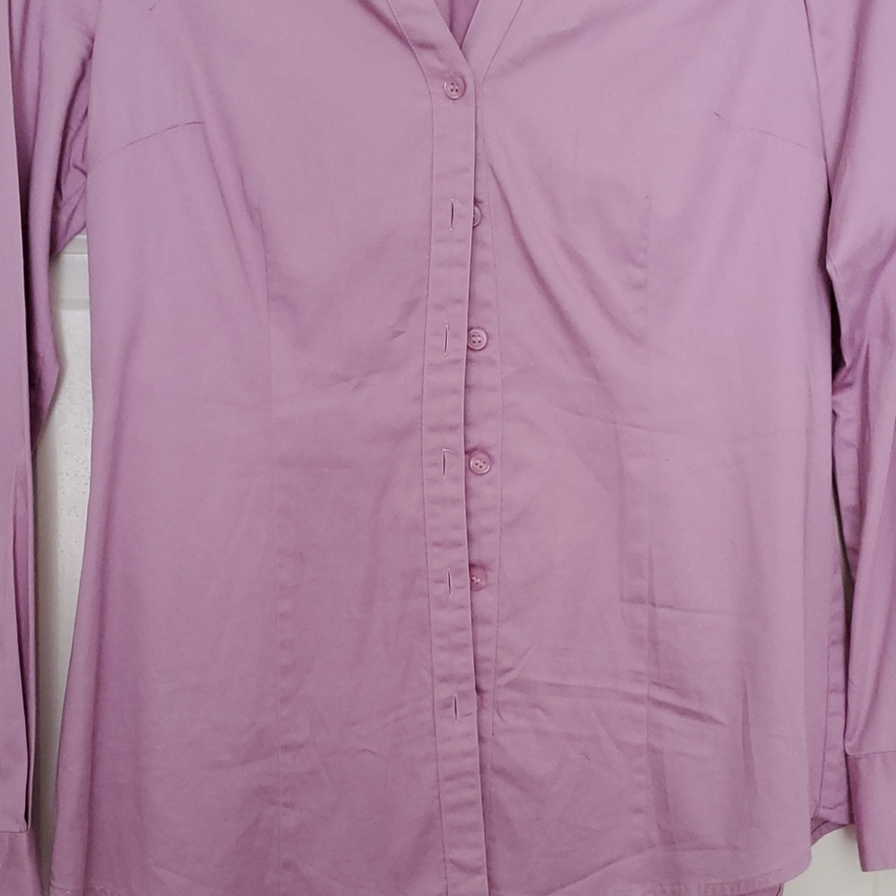 Pink button down - Picture 4 of 4